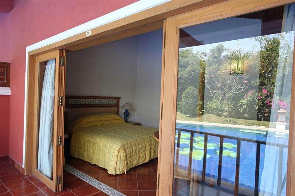 Leonia Holistic Destination Hotel Shamirpet Exterior foto