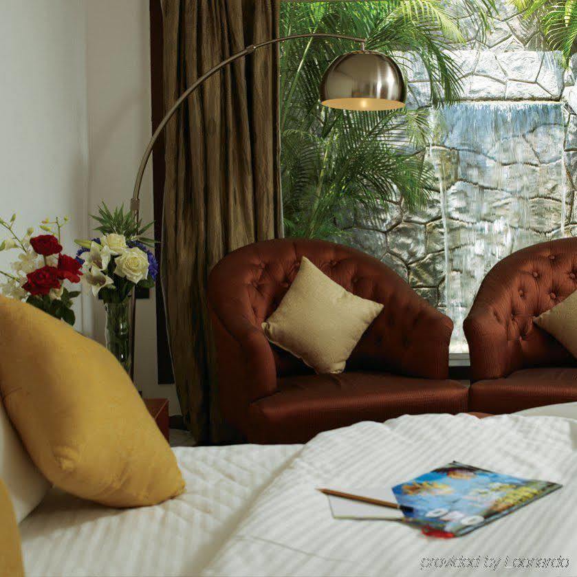 Leonia Holistic Destination Hotel Shamirpet Exterior foto